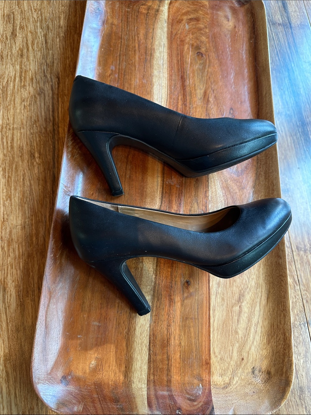 Clarks Black Leather Low Block Heel - Picture 5 of 10